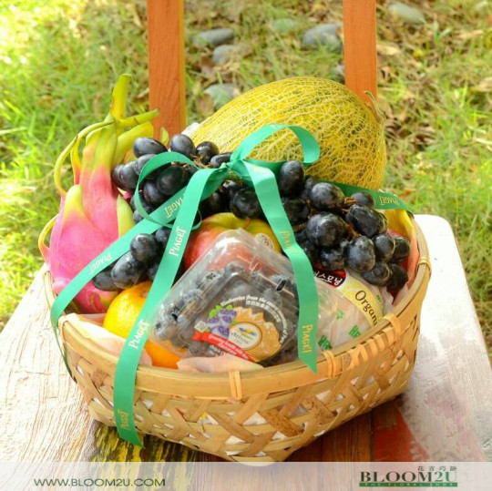 Fruits basket delivery